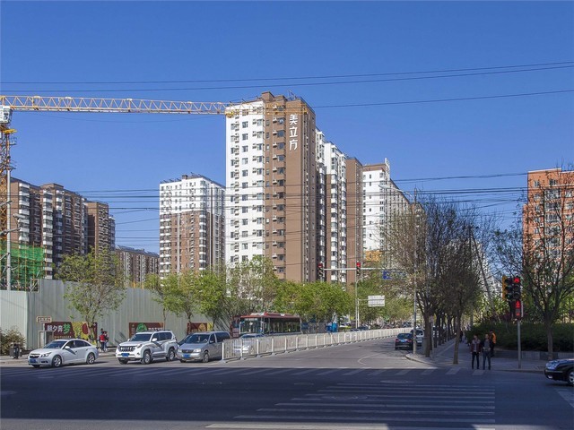 防滑炫彩玻璃供应